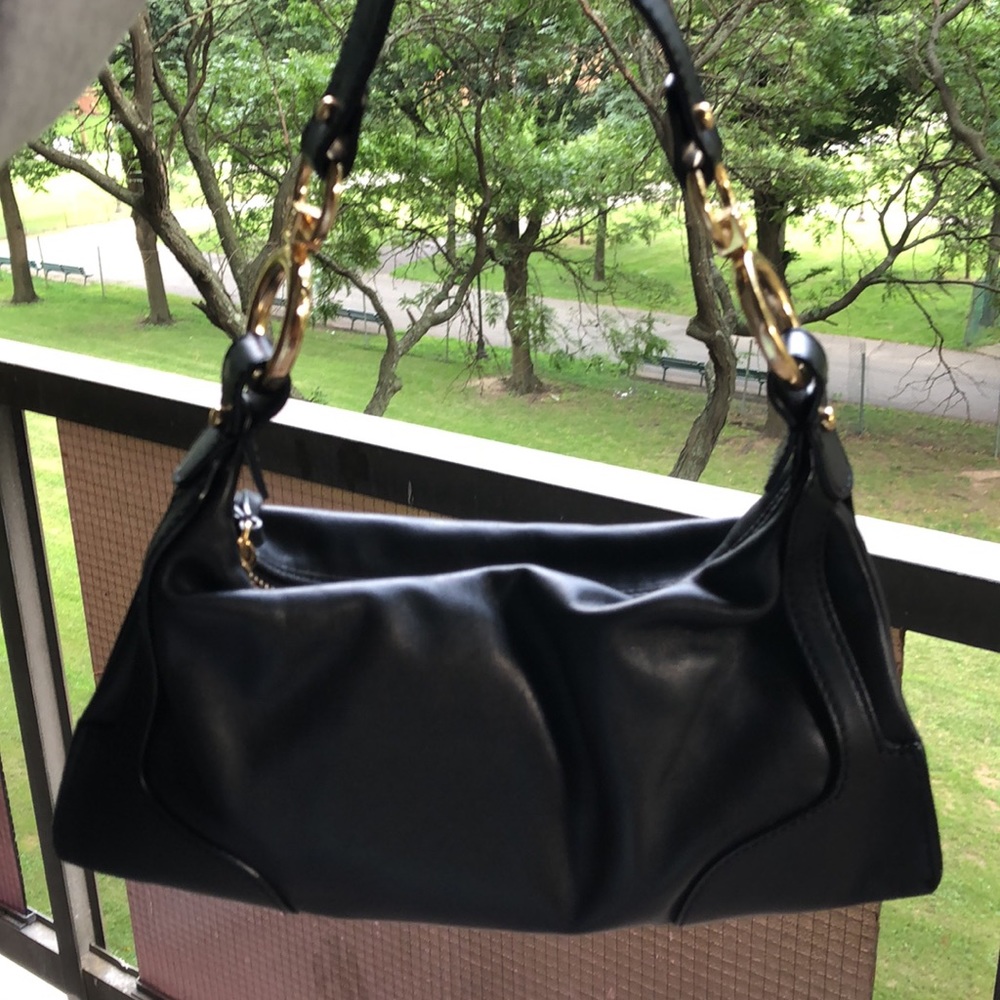 Fendi Leather Bag "Price Firm" - Picture 9 of 9